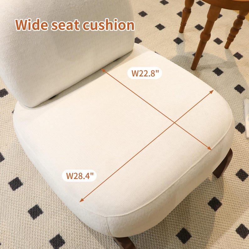 Nordic Velvet Lounge Chair – Cozy Accent Chair with Wood Legs