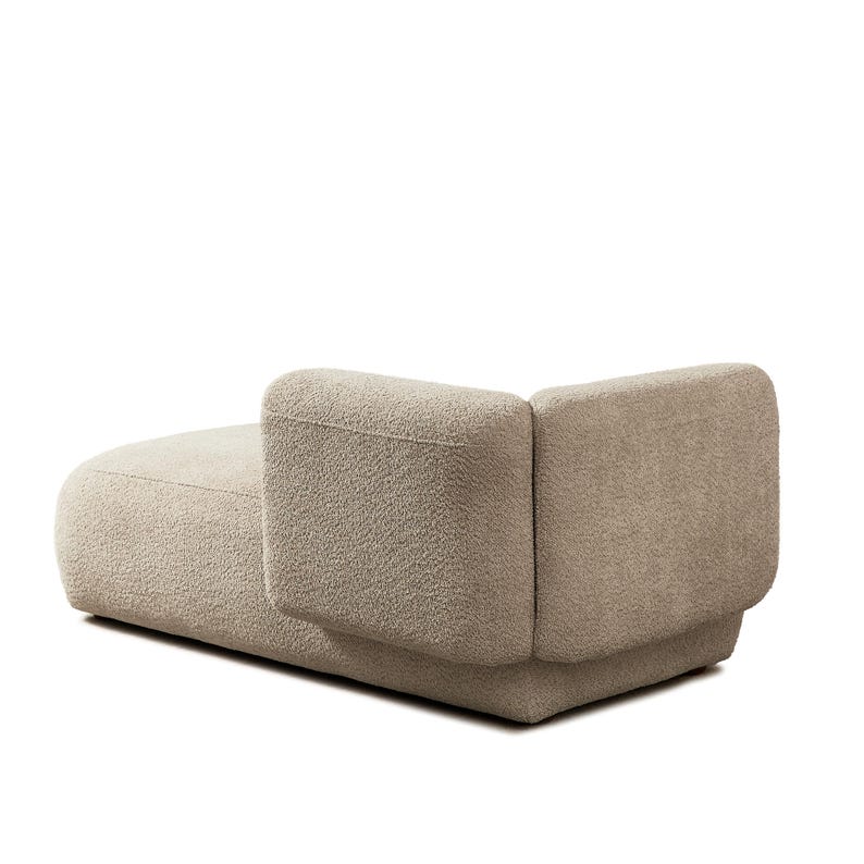 Cream Bouclé Chaise Lounge – Sculptural Modern Sofa for Relaxing